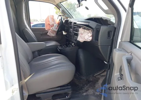 2025 Chevrolet Express G2500 Rwd 2500 Regular Wheelbase Wt from USA, damaged, VIN 1GCWGAFP1S1134612